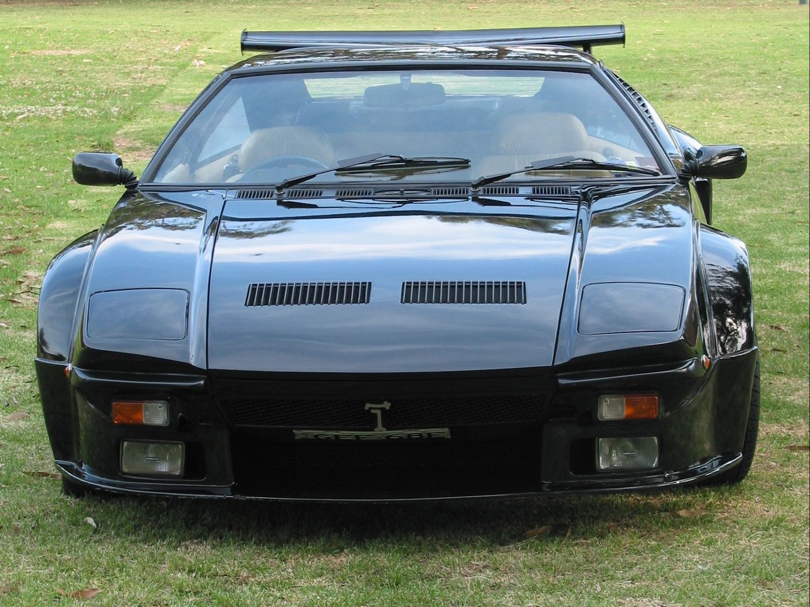 1980-1985 De Tomaso Pantera GT5 UK