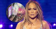 Jennifer Lopez dała koncert w Warszawie. Internauci utyskują na rozmiar sceny: "Jak na Sylwester z Dwójką"