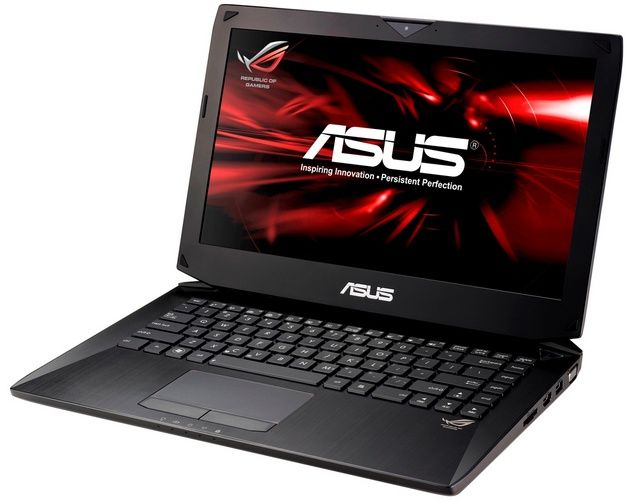 Asus G46VW laptop prz&oacute;d ekran klawiatura