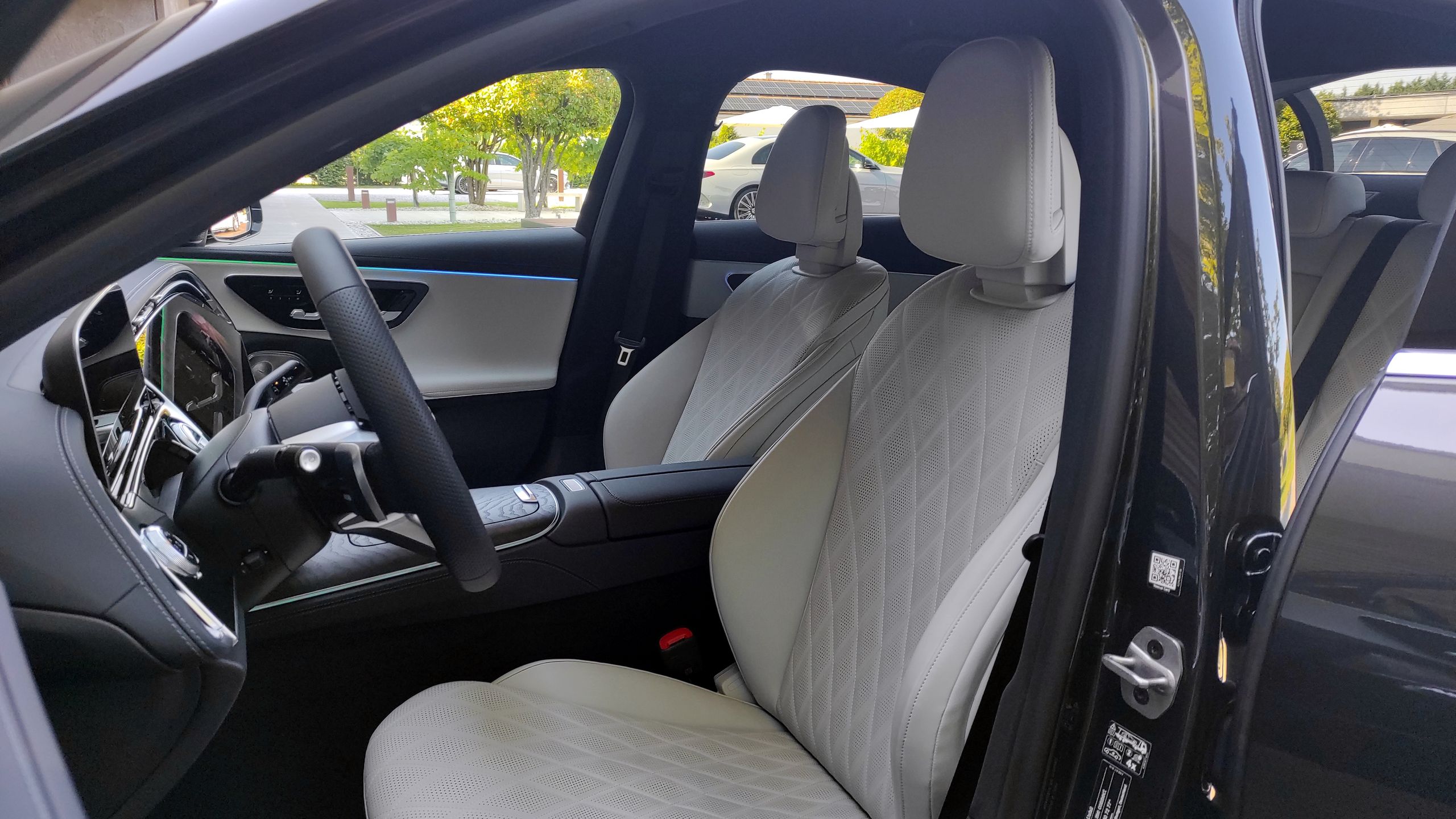 Mercedes Klasy E (W214)