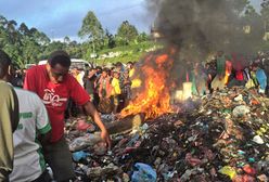 Dwie osoby z zarzutami ws. 20-latki spalonej żywcem za "czary" w Papui-Nowej Gwinei