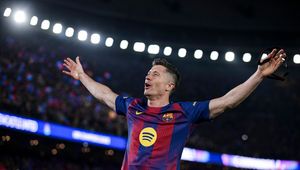 Lewandowski tuż za Messim. Polak wyprzedził inne legendy Barcelony