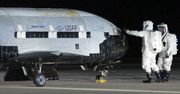 Dobiega końca misja X-37B. Po co wojsku miniaturowy wahadłowiec?