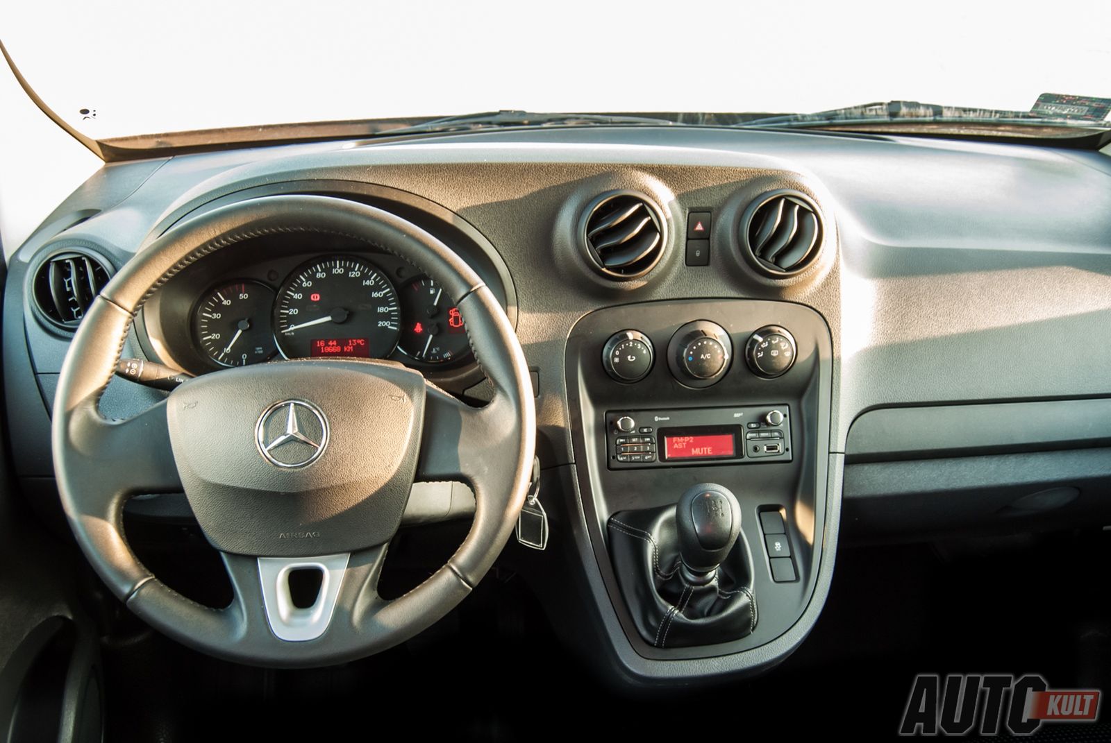 Mercedes-Benz Citan 111 CDI Mixto - test [galeria] 13
