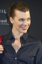 Box Office: Milla Jovovich i zombie triumfują za oceanem