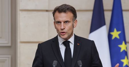 Macron chce rozmów Izrael-Liban. "Zróbmy wszystko, by uniknąć chaosu"