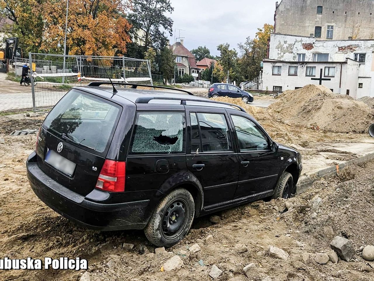 Szprotawa: Potrącił chłopaka i próbował uciec. Ulica była rozkopana
