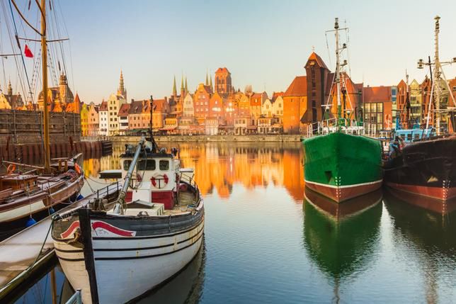 Te miasta trzeba odwiedzić. Brytyjscy dziennikarze zachwyceni Gdańskiem i… "Vrot-swaffiem"