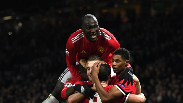 Zdjęcie okładkowe artykułu: Getty Images / Gareth Copley / Na zdjęciu: piłkarze Manchesteru United