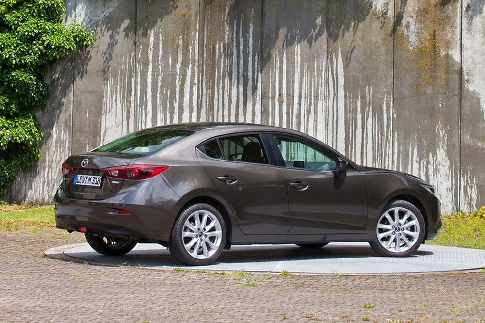 Nowa Mazda3 sedan w pełnej krasie [galeria] 22