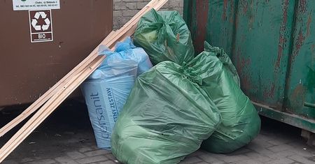 Podrzucił śmieci z remontu. Nigdy tego nie rób. Poważne konsekwencje