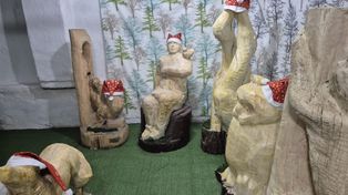 Legnica: Uczniowie I LO odrestaurowali cenne rzeźby ze szkoły Kenara