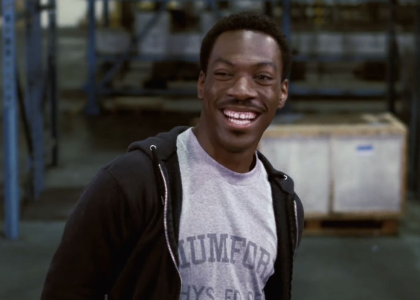 Eddie Muprhy w filmie "Gliniarz z Beverluy Hills"