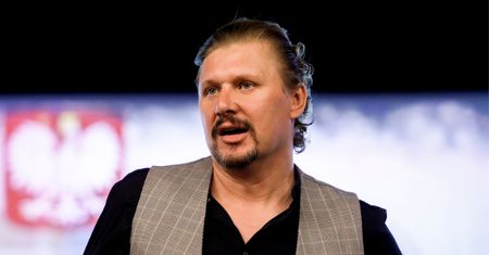 Andrzej Nejman gorzko o znajomych z branży: "Jeśli uważają, że relacje z podróży windą są interesujące, to mają POWAŻNY PROBLEM"