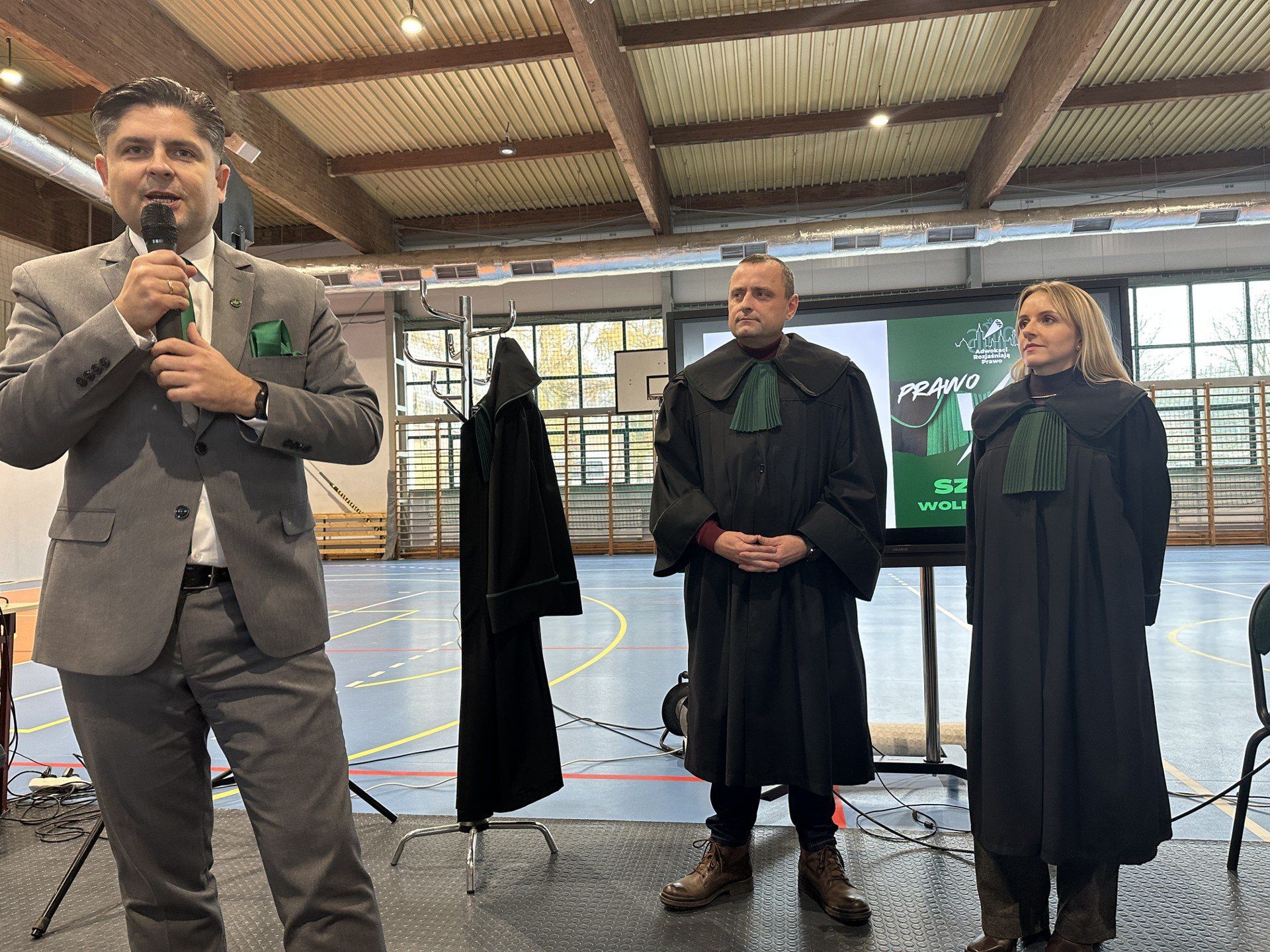 W Radzyniu Chełmińskim pod Grudziądzem realizowany jest projekt Adwokatury Polskiej &#34;Szkoła wolna od hejtu&#34;