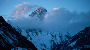 Mingma Gyalje Sherpa i jego zespół wkraczają do akcji. Start zimowego wyścigu na K2