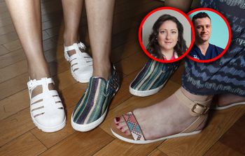 Polacy uwielbiają w nich chodzić latem. Podolog by ich nie założył, mówi dlaczego
