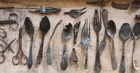 Niezwykłe znalezisko w Auschwitz. Tajny schowek przetrwał nieodkryty od czasów wojny