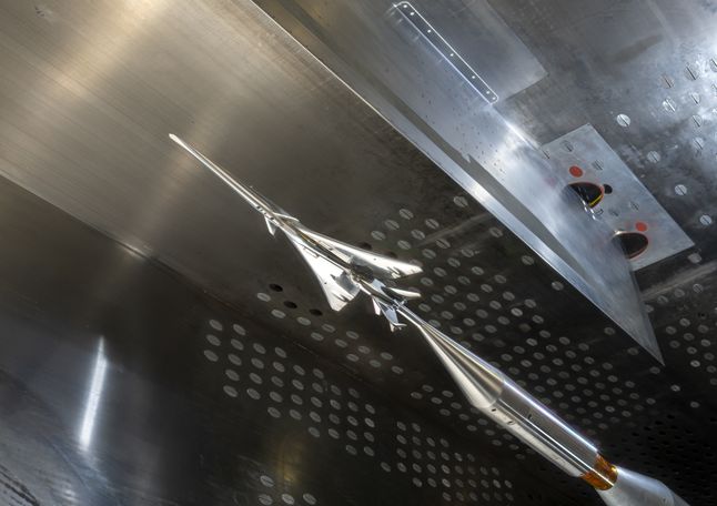 Model X-59 w naddźwiękowym tunelu aerodynamicznym NASA Glenn.