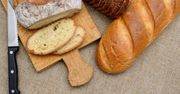 Czerstwy chleb? Nie wyrzucaj, da się go uratować!