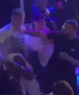 Raperzy skoczyli sobie do gardeł. I nagle on wkroczył do akcji [WIDEO]