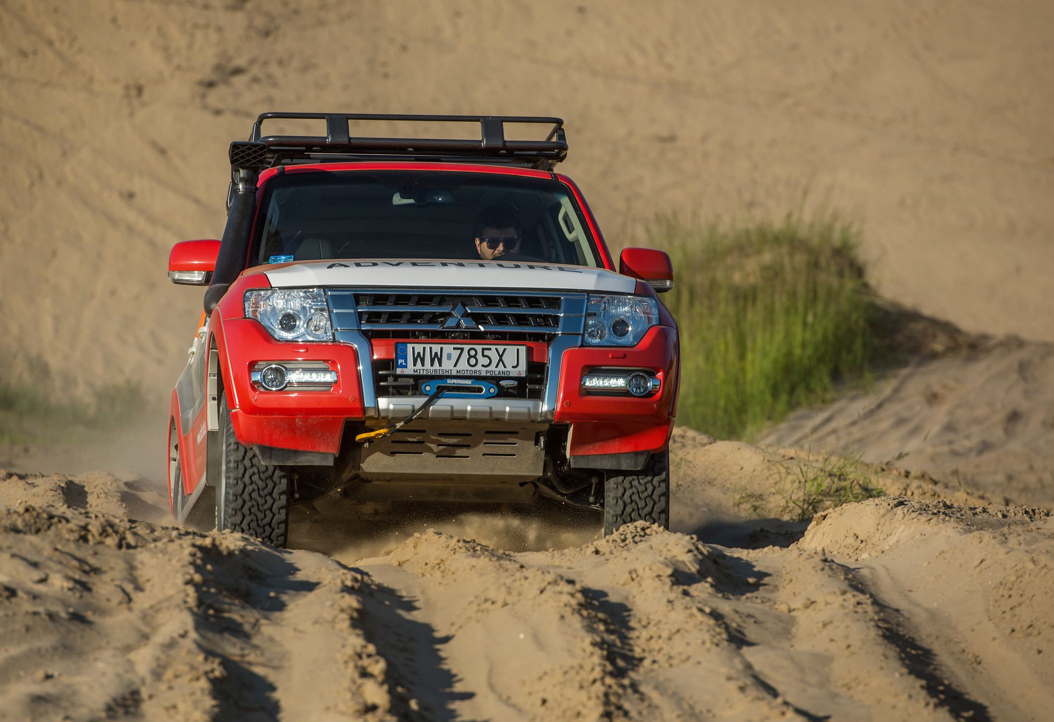 Mitsubishi Pajero V80