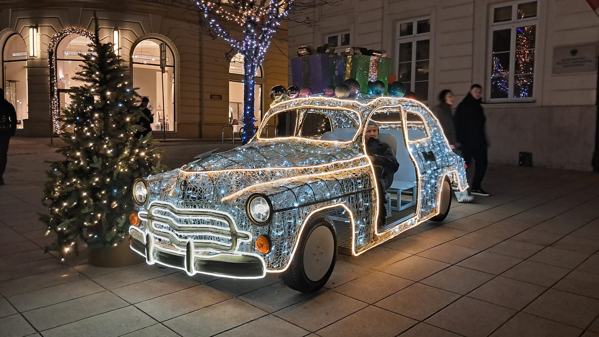 Samochody retro cieszą się wielką popularnością nie tylko wśród 