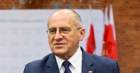 "Oświadczenie kacyka pisowskiego". Poseł KO o słowach ministra