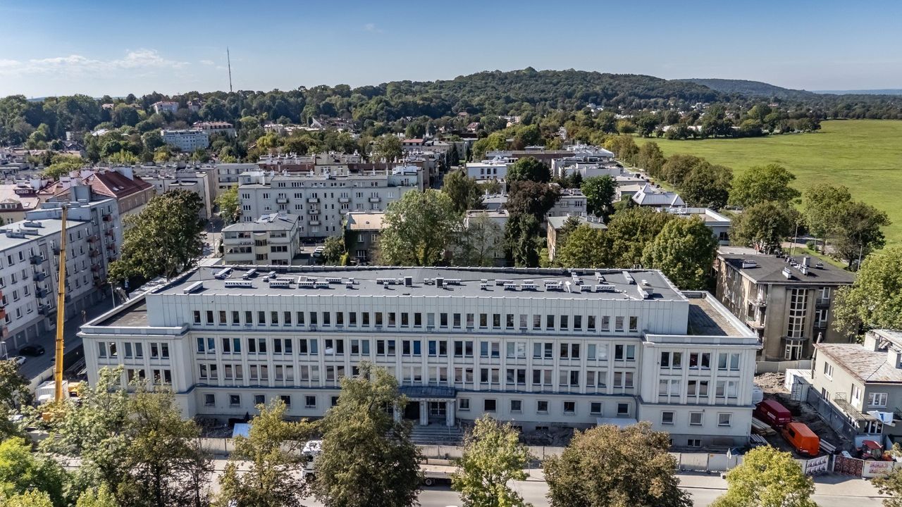 Kraków: Miastoprojekt. To tu projektowano Nową Hutę i powstał plan dla Bagdadu. I w tym gmachu będzie hotel Roberta de Niro