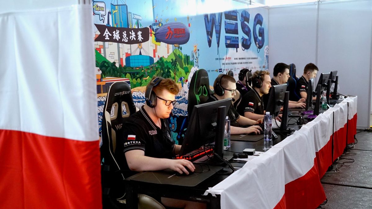 Materiały prasowe / Krystian Pilawa - AGO Esports / AGO Esports na WESG 2017