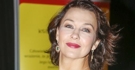 Zrobili jej zdjęcia na ulicy. Miała na sobie skórzaną mini