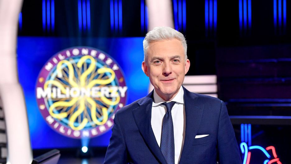Hubert Urbański prowadzi "Milionerów" od pierwszego odcinka
