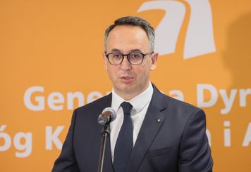 Nowy plan na opłatę paliwową. W roku wyborczym ma zostać podatkiem