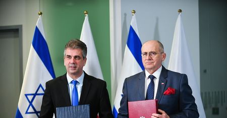 "Przełomowa umowa". Koniec negocjacji z Izraelem