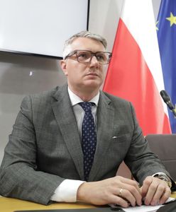 Wipler przyłapany. Grozi za to słony mandat