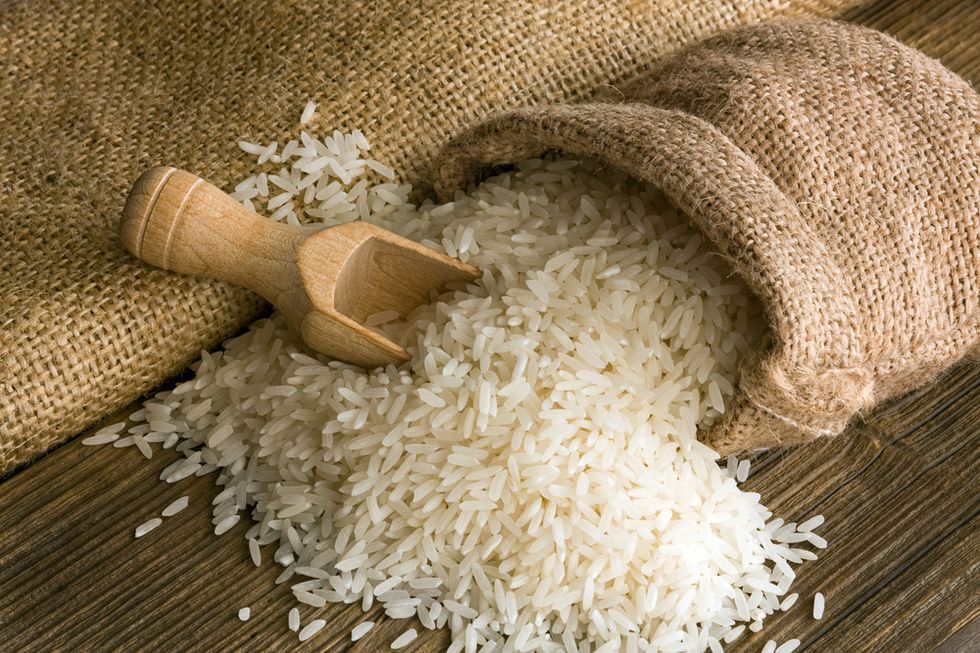 Zdjęcie ryżu pochodzi z serwisu Shutterstock