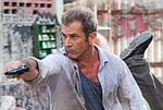 ''How I Spent My Summer Vacation'': Mel Gibson z bronią w ręku [foto]