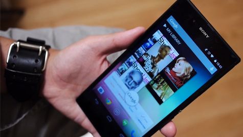 Ekran z Galaxy S5, Nokia Normandy i Xperia Z Google Play edition na wideo 1