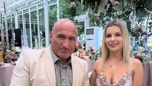 Mało kto o tym wie. Taka jest różnica wieku między Najmanem i jego żoną