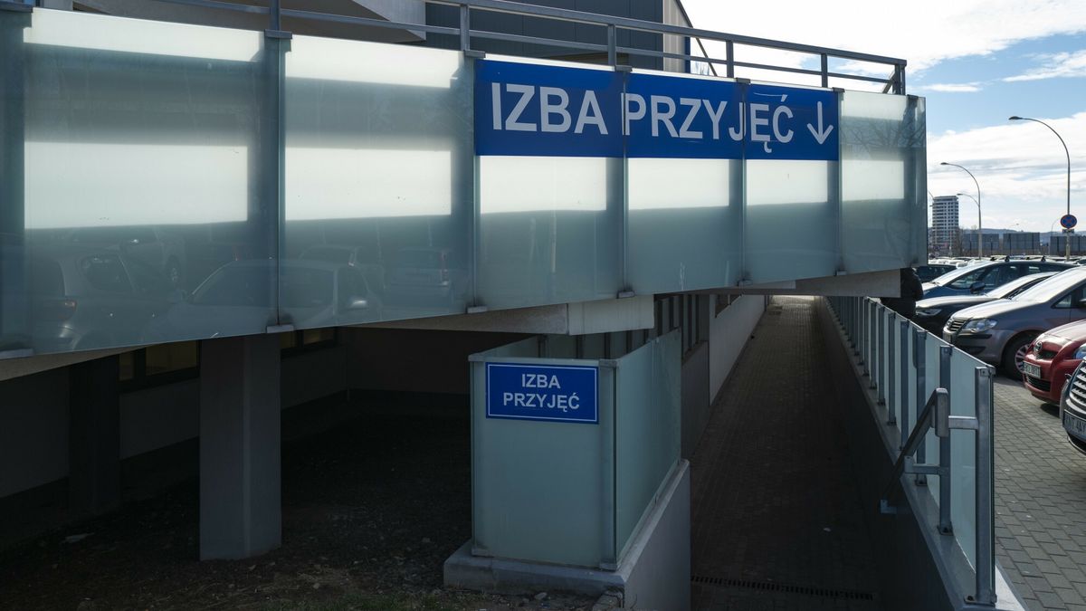 Szpital w Rzeszowie zalany. Wstrzymano przyjmowanie pacjentów