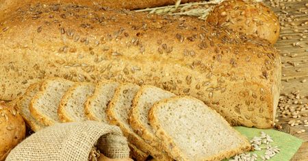 Sto razy lepszy niż chleb ze sklepu. Dzięki 1 składnikowi smakuje inaczej niż wszystkie