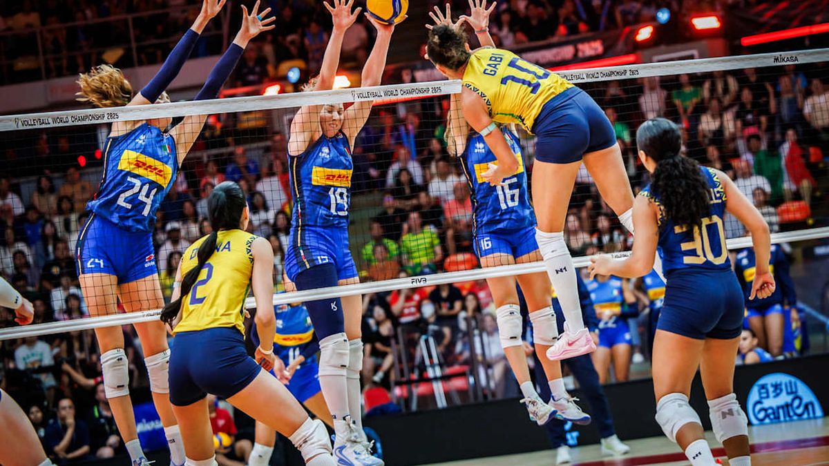 Materiały prasowe / VolleyballWorld / Półfinał MŚ Włochy-Brazylia