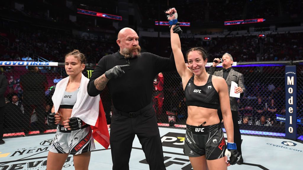 Getty Images / Houston, Texas. (Photo by Josh Hedges/Zuffa LLC / Na zdjęciu: Karolina Kowalkiewicz (z lewej)