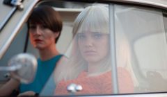 Joanna Kulig i Maja Ostaszewska w filmie "Ja teraz kłamię"