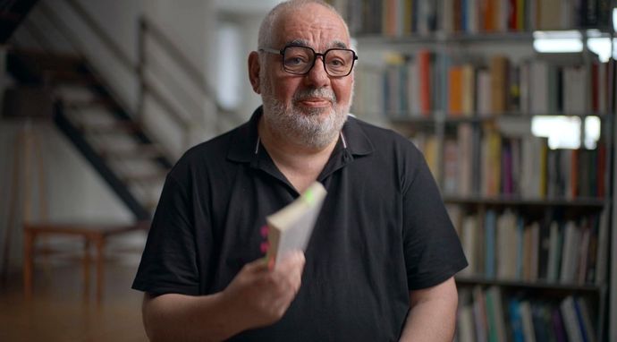 Morderca i jego pisarz