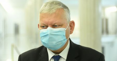 Szczepionka na COVID. Marek Suski: pewne obawy mam