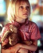 Dakota pod postacią Alicji z Krainy Czarów