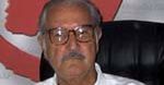 Oburzony Carlos Fuentes