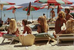 Nie chcą rozbierać się na polskich plażach. Polki wolą opalać się topless za granicą