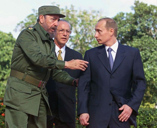 Władimir Putin chce przehandlować Kubę Donaldowi Trumpowi? To dlatego miał nie pojechać na pogrzeb Fidela Castro
